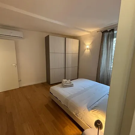 Mares Apartamento Lecco