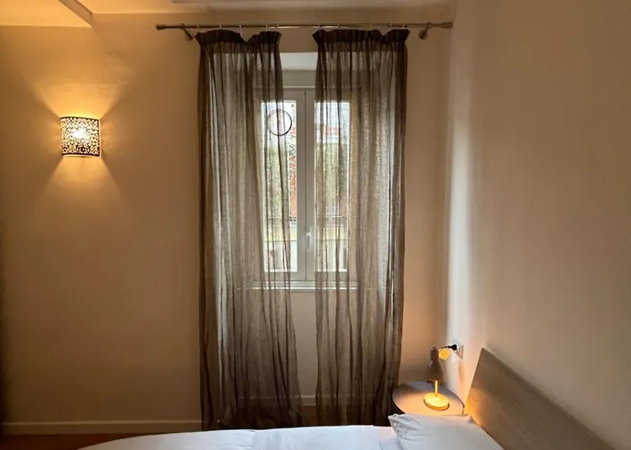 Mares Apartment Lecco