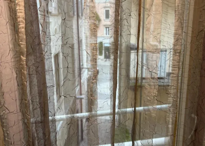 Mares Apartment Lecco